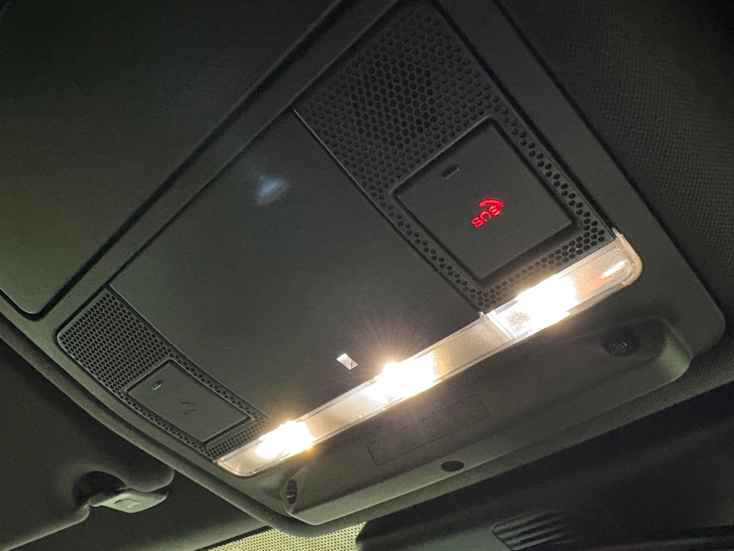 Used Jaguar F-Pace 2017 for sale - 76801476: Photo 52