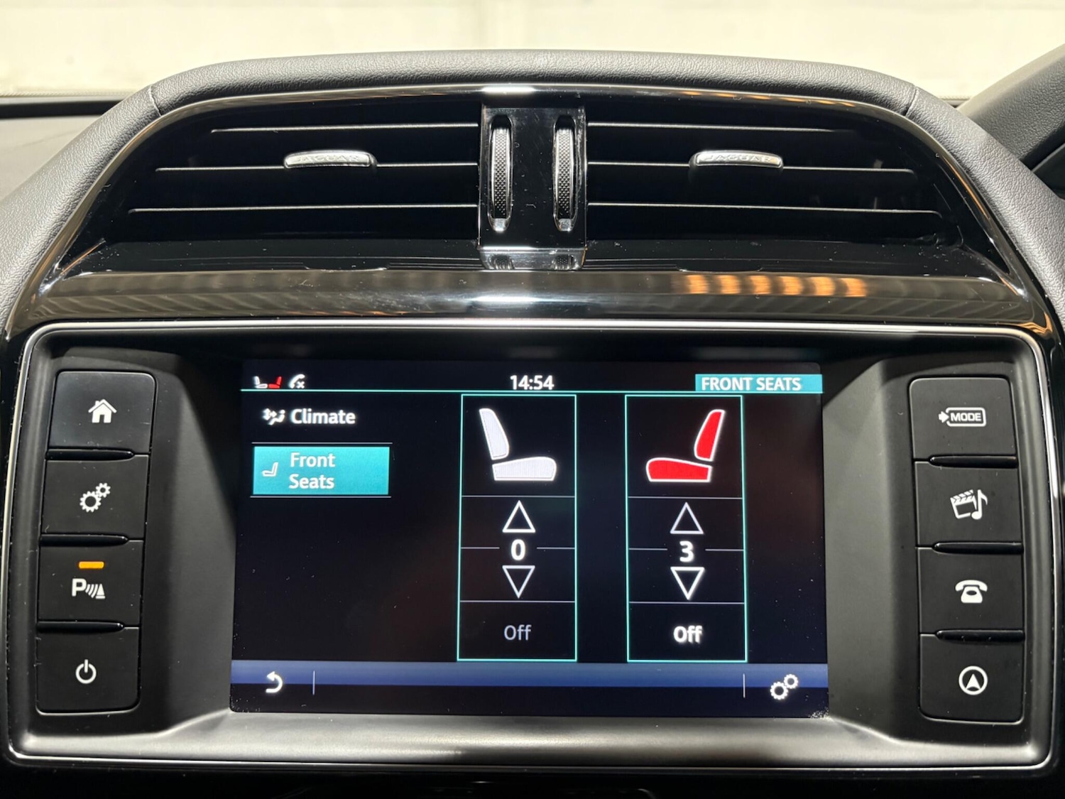 Used Jaguar F-Pace 2017 for sale - 76801476: Photo 59