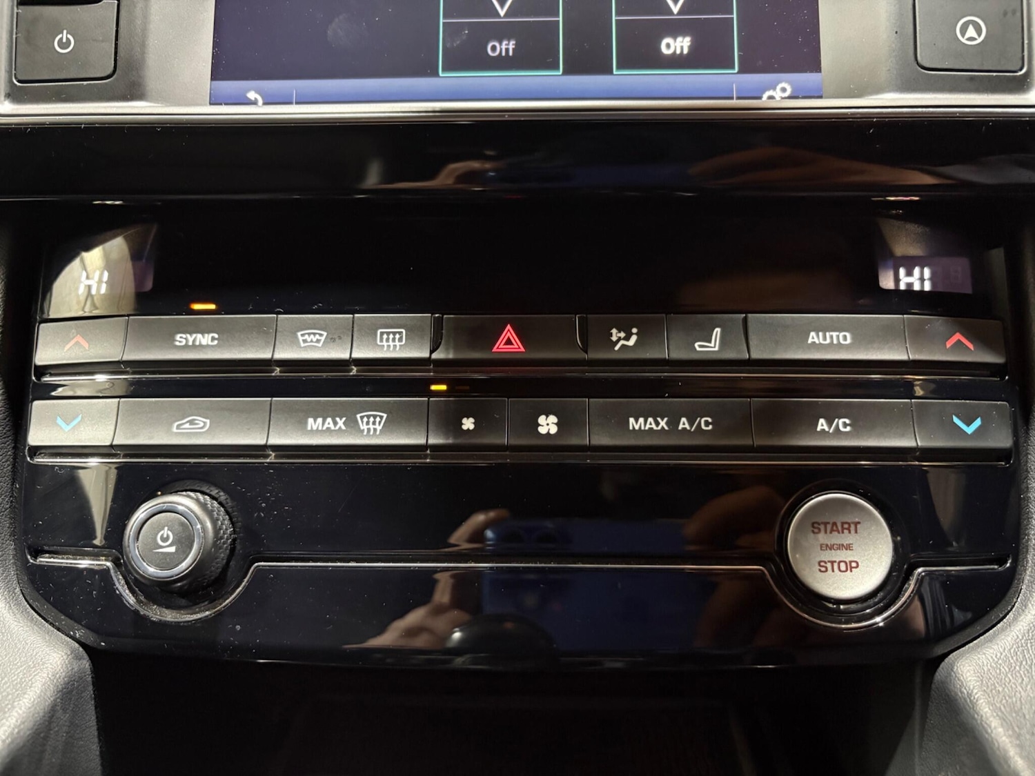 Used Jaguar F-Pace 2017 for sale - 76801476: Photo 60