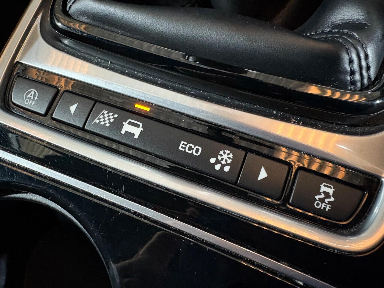 Used Jaguar F-Pace 2017 for sale - 76801476: Photo 62