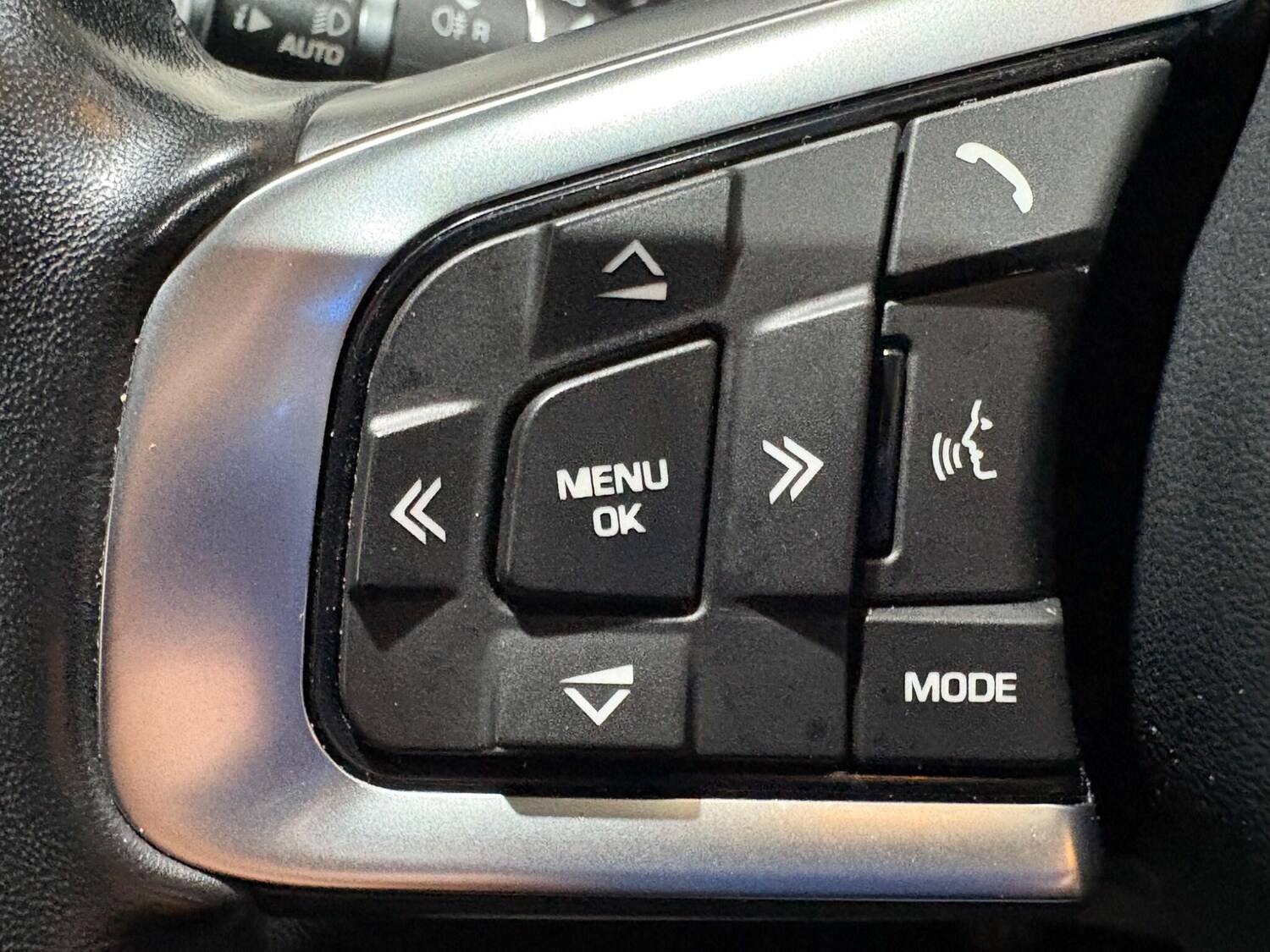 Used Jaguar F-Pace 2017 for sale - 76801476: Photo 66