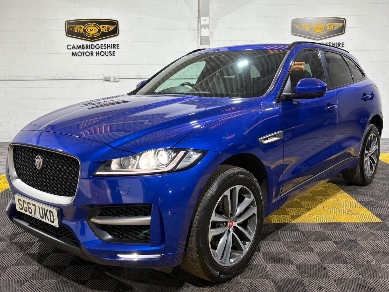 Used Jaguar F-Pace 2017 for sale - 76801476: Photo 7