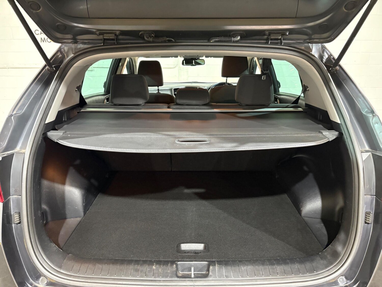 Used Kia Sportage 2018 for sale - 76000977: Photo 30