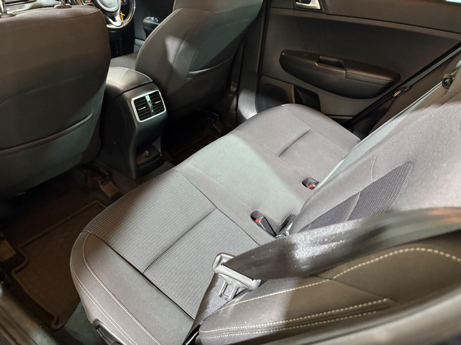 Used Kia Sportage 2018 for sale - 76000977: Photo 35