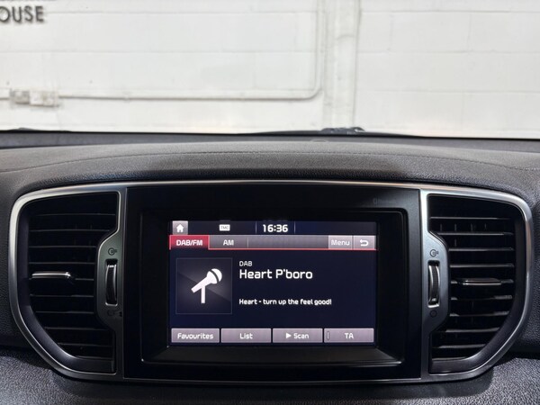 Used Kia Sportage 2018 for sale - 76000977: Photo 60