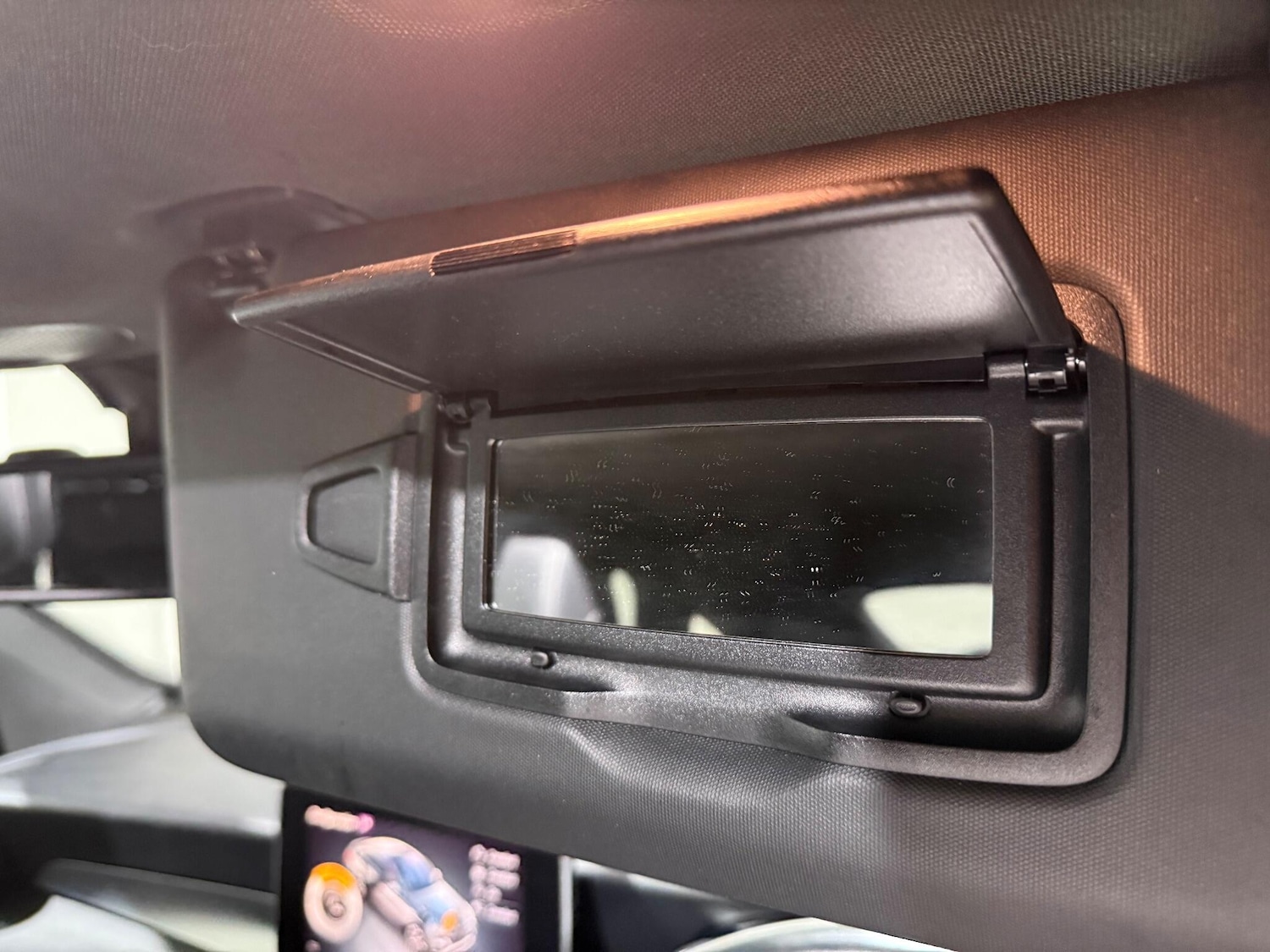 Used Mercedes-Benz GLC 2018 for sale - 76990180: Photo 11