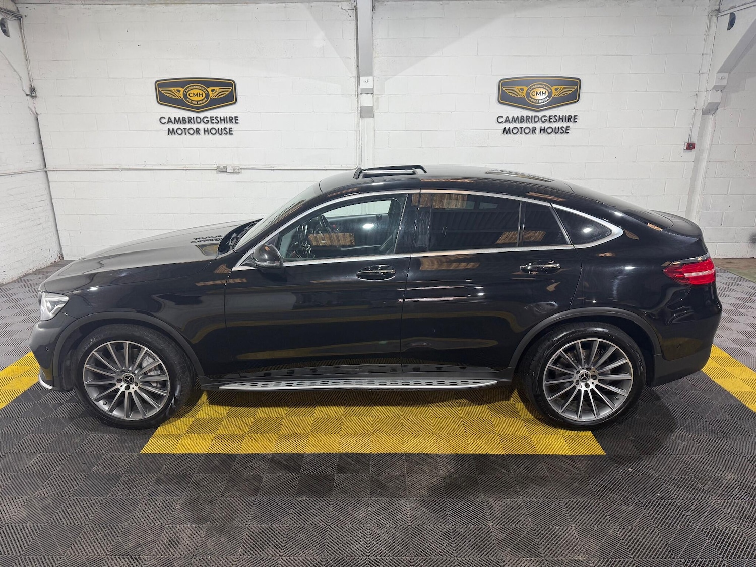 Used Mercedes-Benz GLC 2018 for sale - 76990180: Photo 13