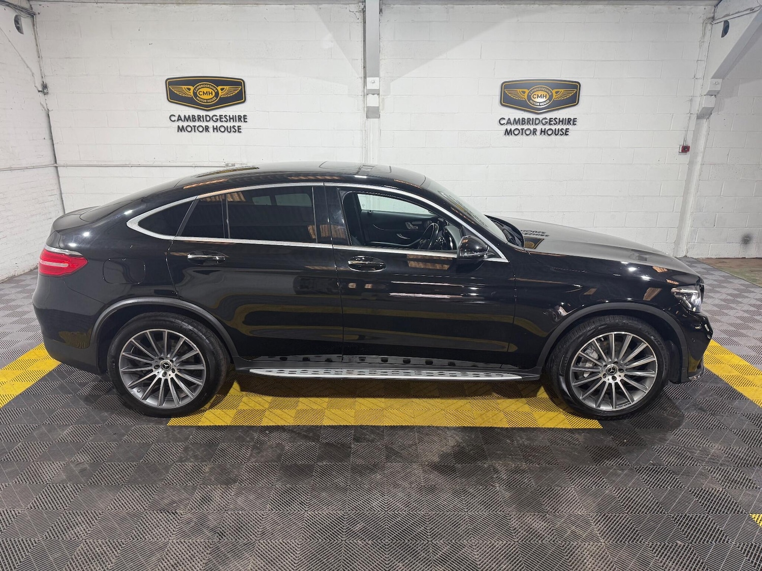 Used Mercedes-Benz GLC 2018 for sale - 76990180: Photo 20