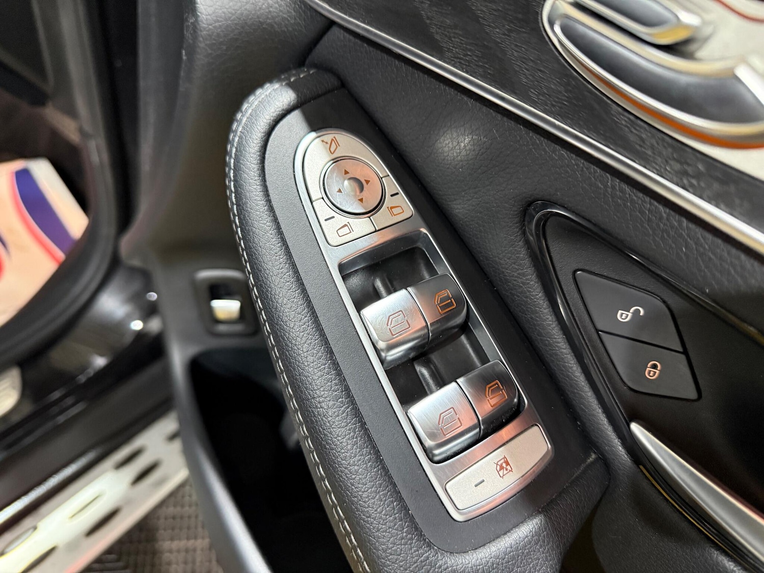 Used Mercedes-Benz GLC 2018 for sale - 76990180: Photo 44