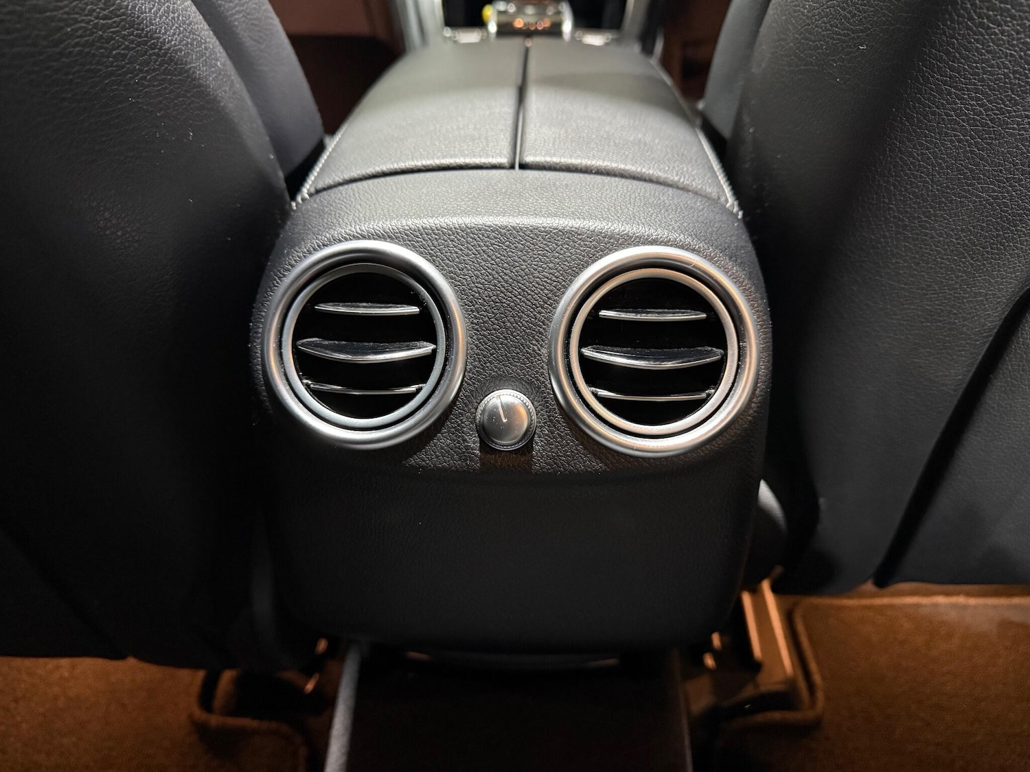 Used Mercedes-Benz GLC 2018 for sale - 76990180: Photo 48