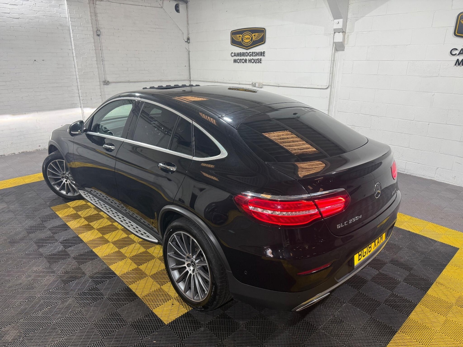 Used Mercedes-Benz GLC 2018 for sale - 76990180: Photo 74