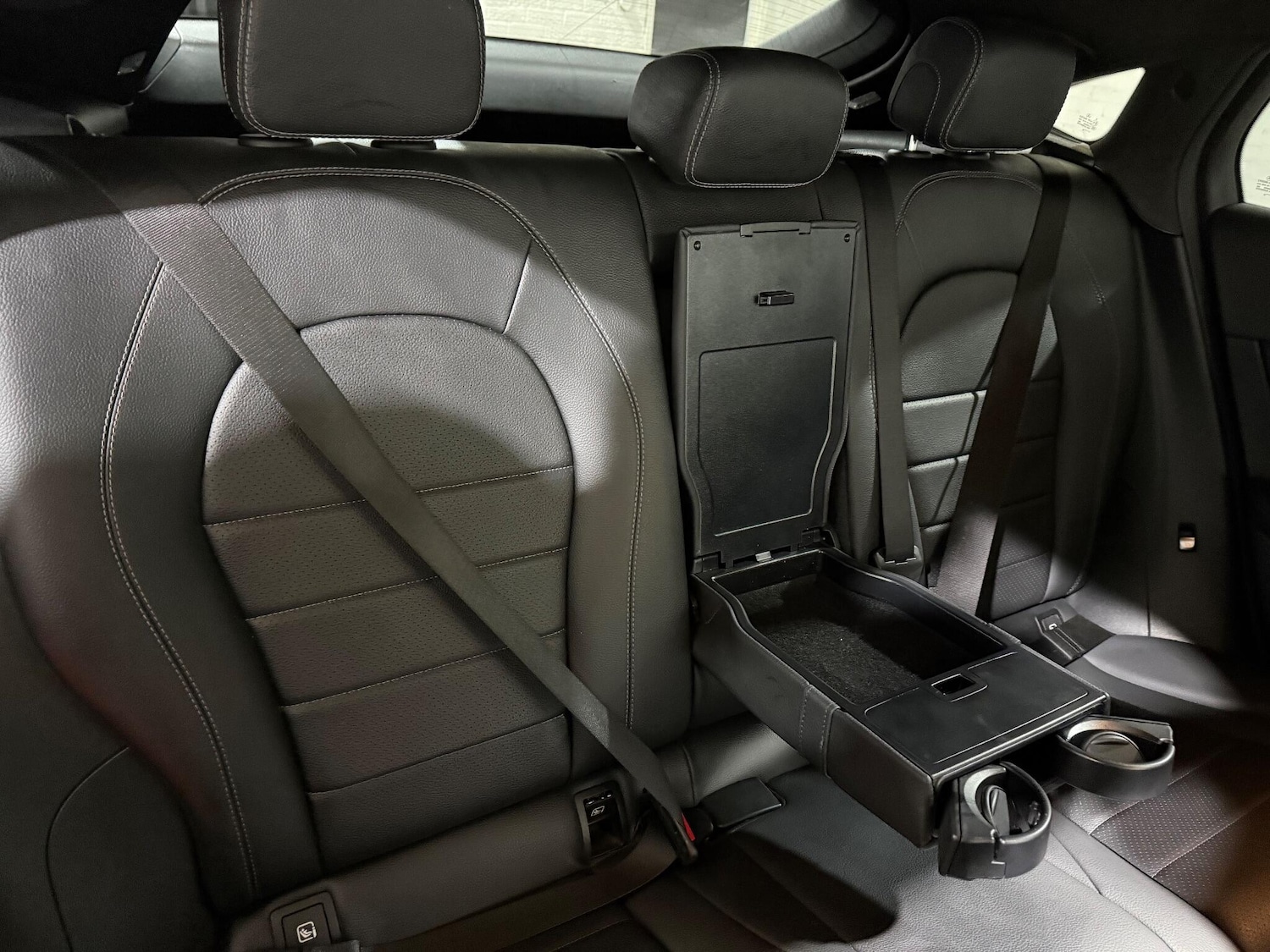 Used Mercedes-Benz GLC 2018 for sale - 76990180: Photo 8