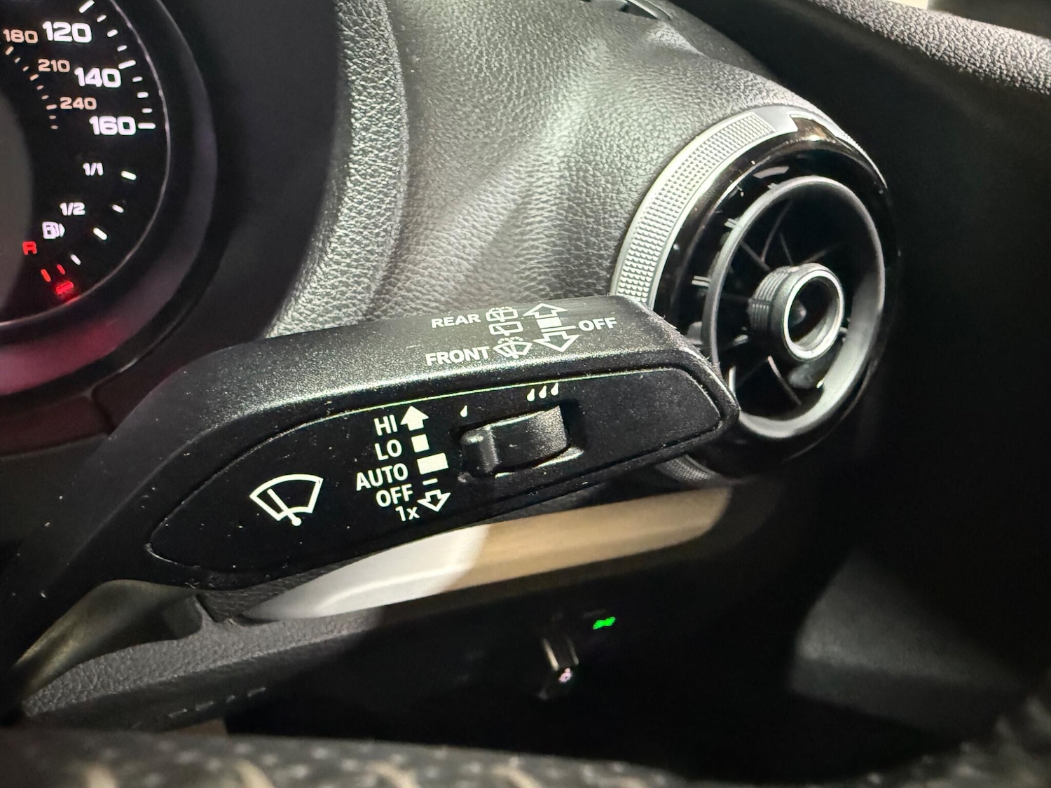 Used Audi A3 2017 for sale - 75669636: Photo 23
