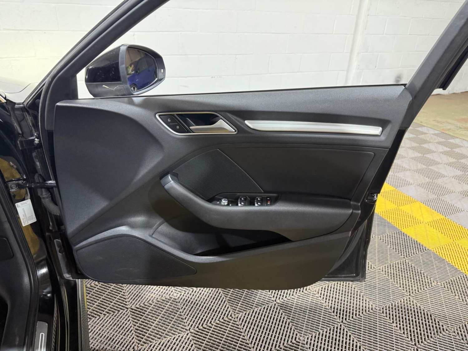 Used Audi A3 2017 for sale - 75669636: Photo 29