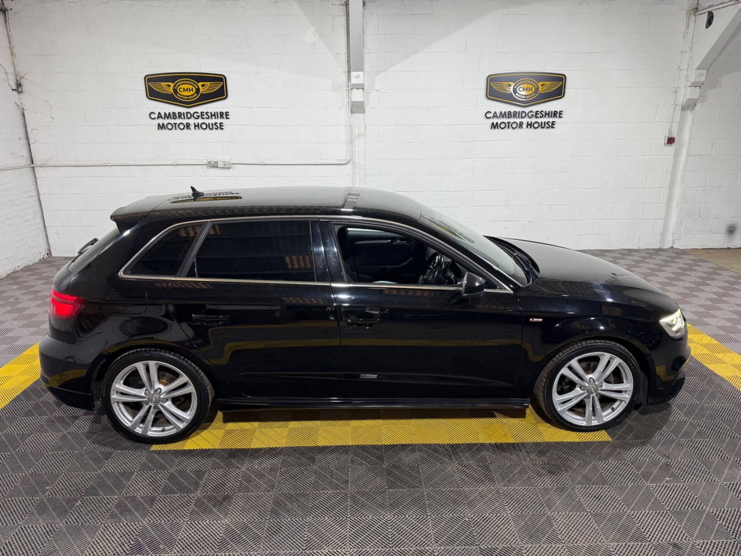 Used Audi A3 2017 for sale - 75669636: Photo 63