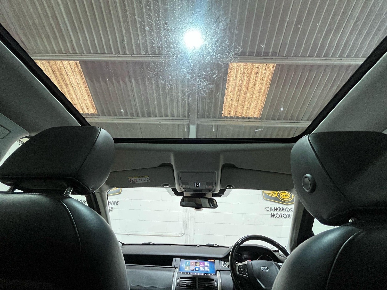 Used Land Rover Discovery Sport 2017 for sale - 76179647: Photo 2