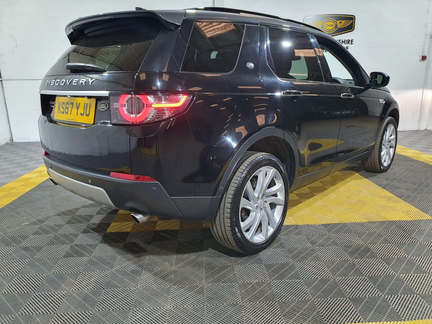 Used Land Rover Discovery Sport 2017 for sale - 76179647: Photo 6