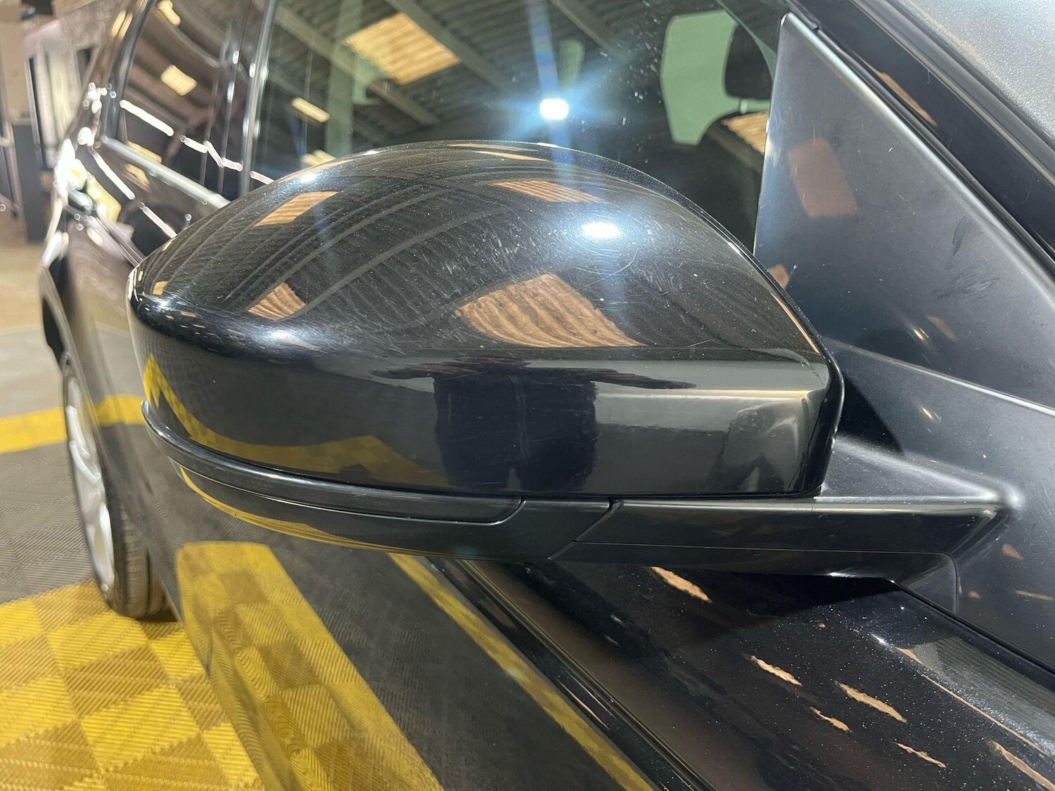 Used Land Rover Discovery Sport 2017 for sale - 76179647: Photo 79