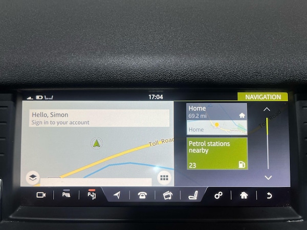 Used Land Rover Discovery Sport 2017 for sale - 76179647: Photo 7