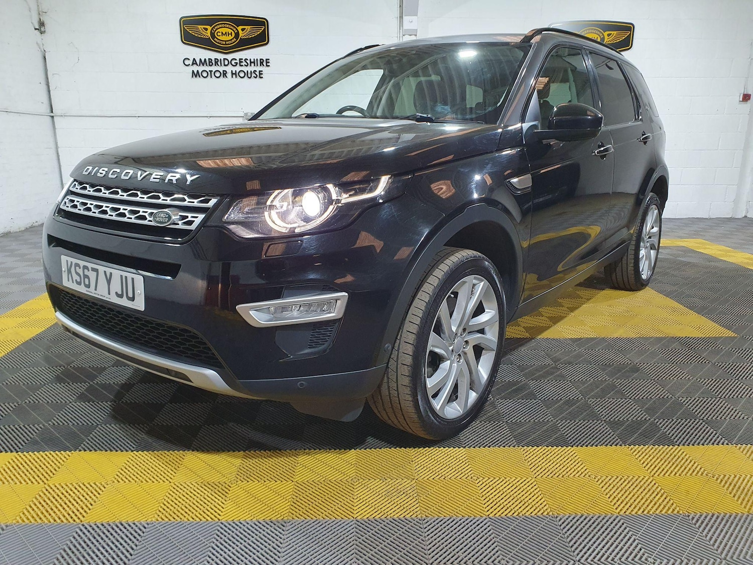 Used Land Rover Discovery Sport 2017 for sale - 76179647: Photo 8