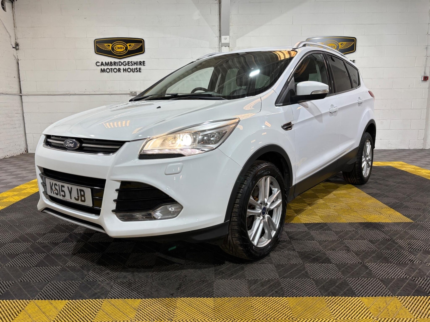 Used Ford Kuga 2015 for sale - 76990109: Photo 3