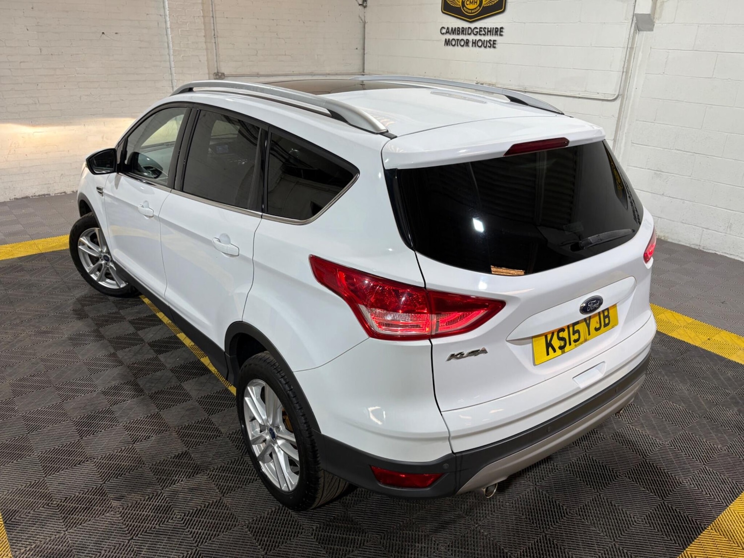 Used Ford Kuga 2015 for sale - 76990109: Photo 38