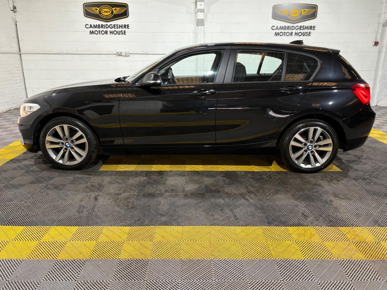 Used BMW 1 Series 2019 for sale - 76839601: Photo 44