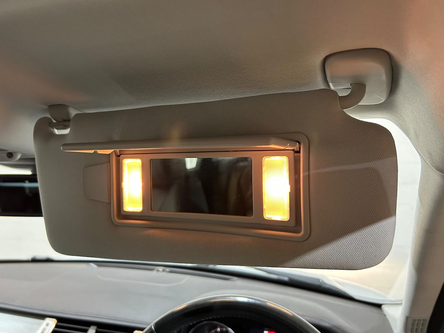 Used Land Rover Range Rover Evoque 2015 for sale - 76989555: Photo 18