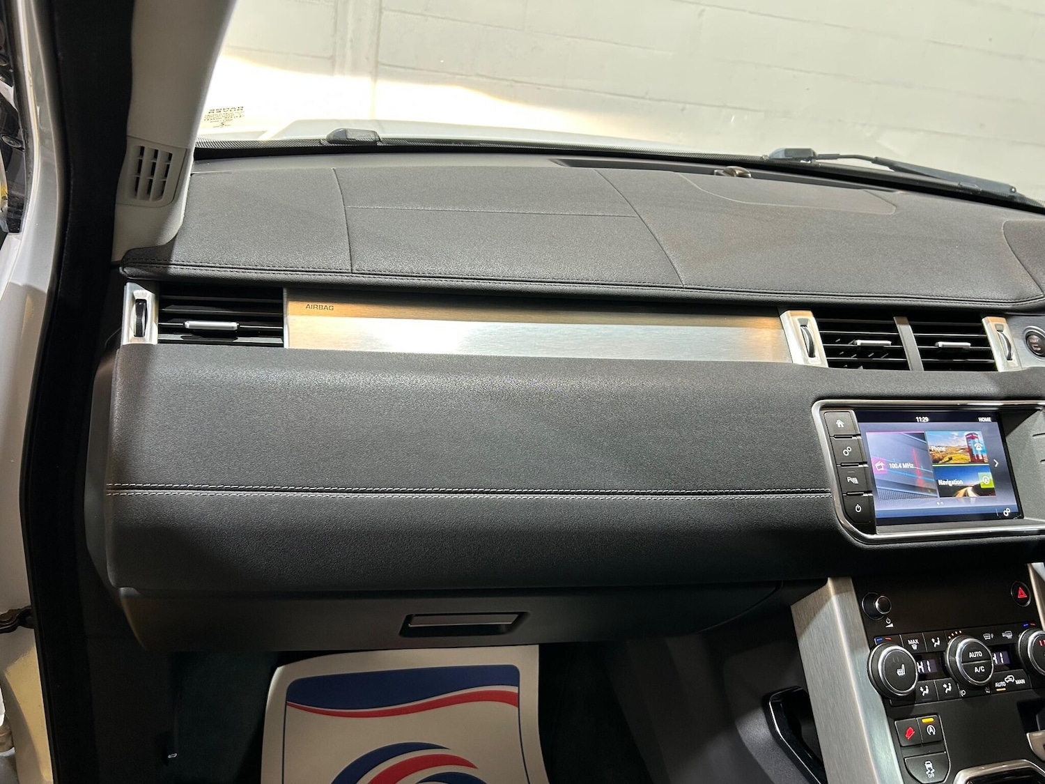 Used Land Rover Range Rover Evoque 2015 for sale - 76989555: Photo 25