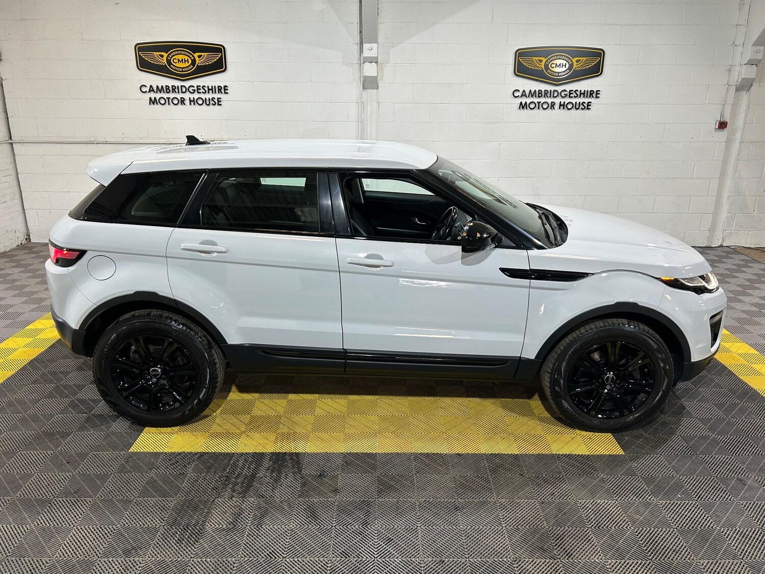 Used Land Rover Range Rover Evoque 2015 for sale - 76989555: Photo 45
