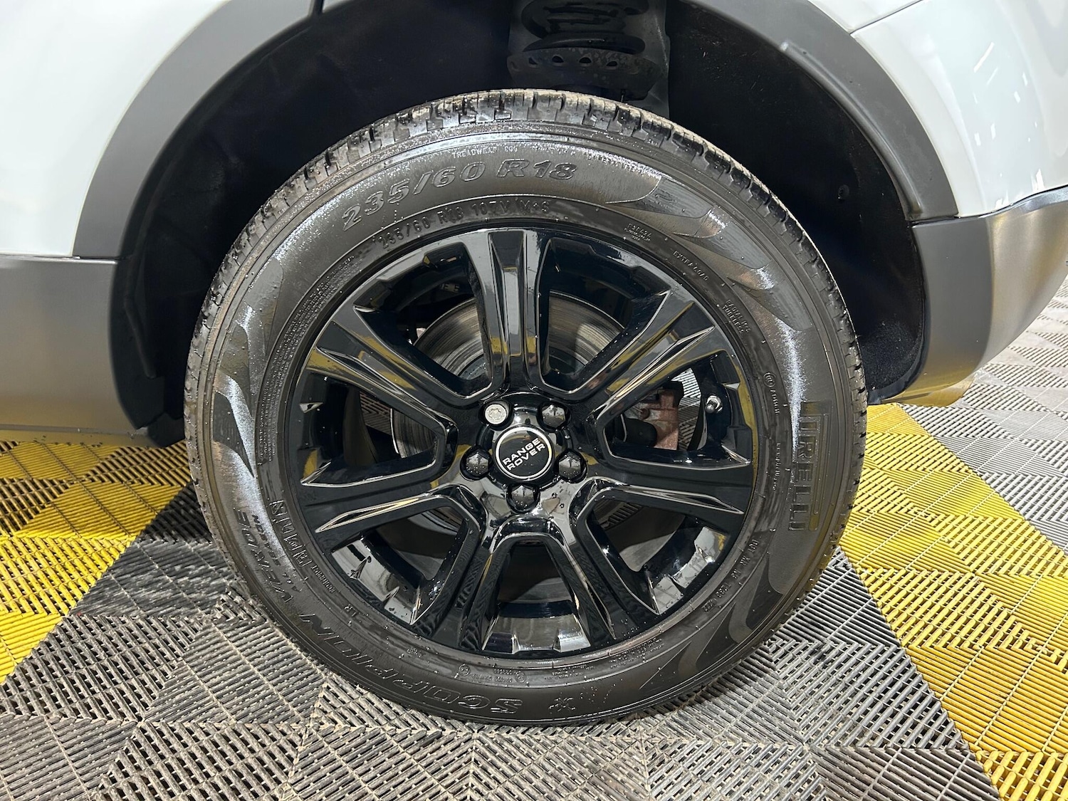 Used Land Rover Range Rover Evoque 2015 for sale - 76989555: Photo 68