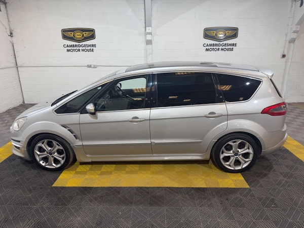 Used Ford S-Max 2011 for sale - 75682136: Photo 12