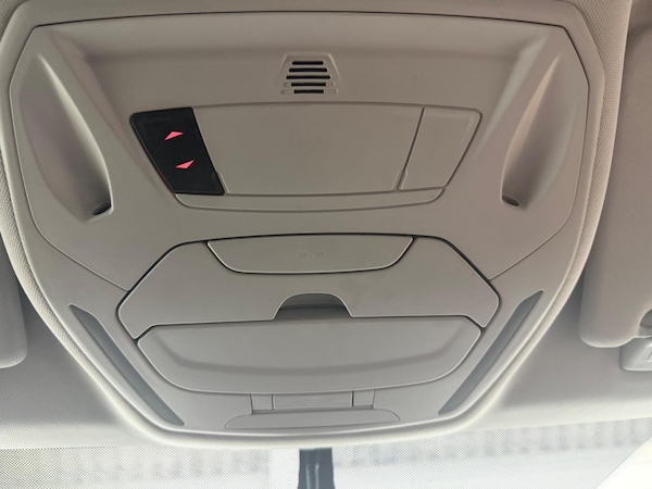 Used Ford S-Max 2011 for sale - 75682136: Photo 17