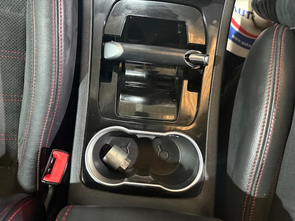 Used Ford S-Max 2011 for sale - 75682136: Photo 19