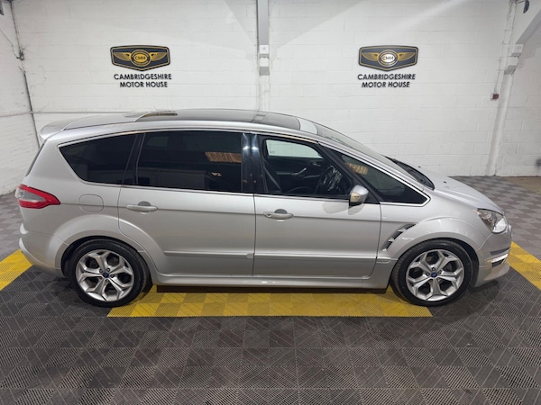 Used Ford S-Max 2011 for sale - 75682136: Photo 24