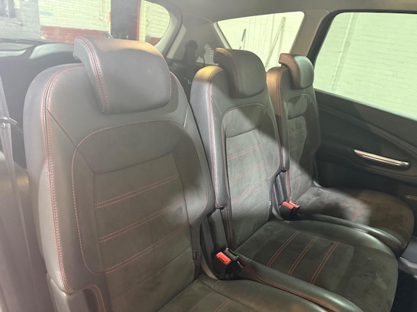 Used Ford S-Max 2011 for sale - 75682136: Photo 41