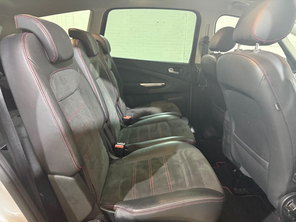 Used Ford S-Max 2011 for sale - 75682136: Photo 43