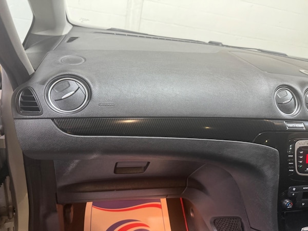 Used Ford S-Max 2011 for sale - 75682136: Photo 54