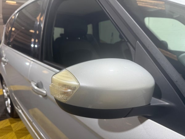 Used Ford S-Max 2011 for sale - 75682136: Photo 67