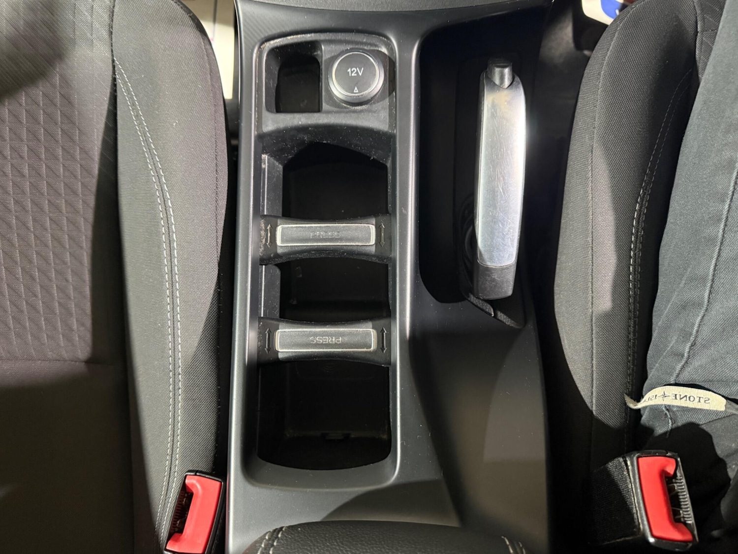 Used Ford Grand C-Max 2016 for sale - 77268009: Photo 15