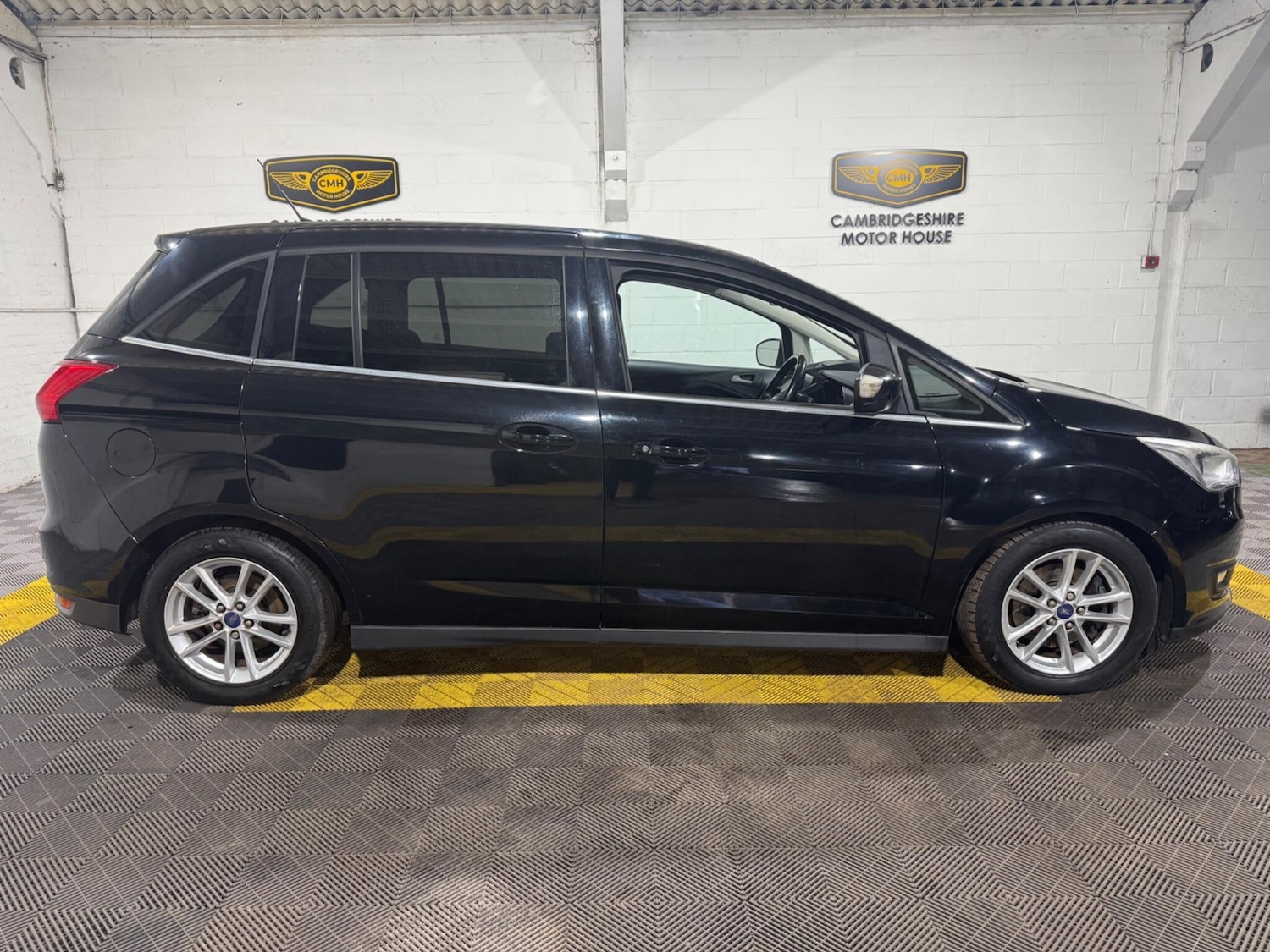 Used Ford Grand C-Max 2016 for sale - 77268009: Photo 16