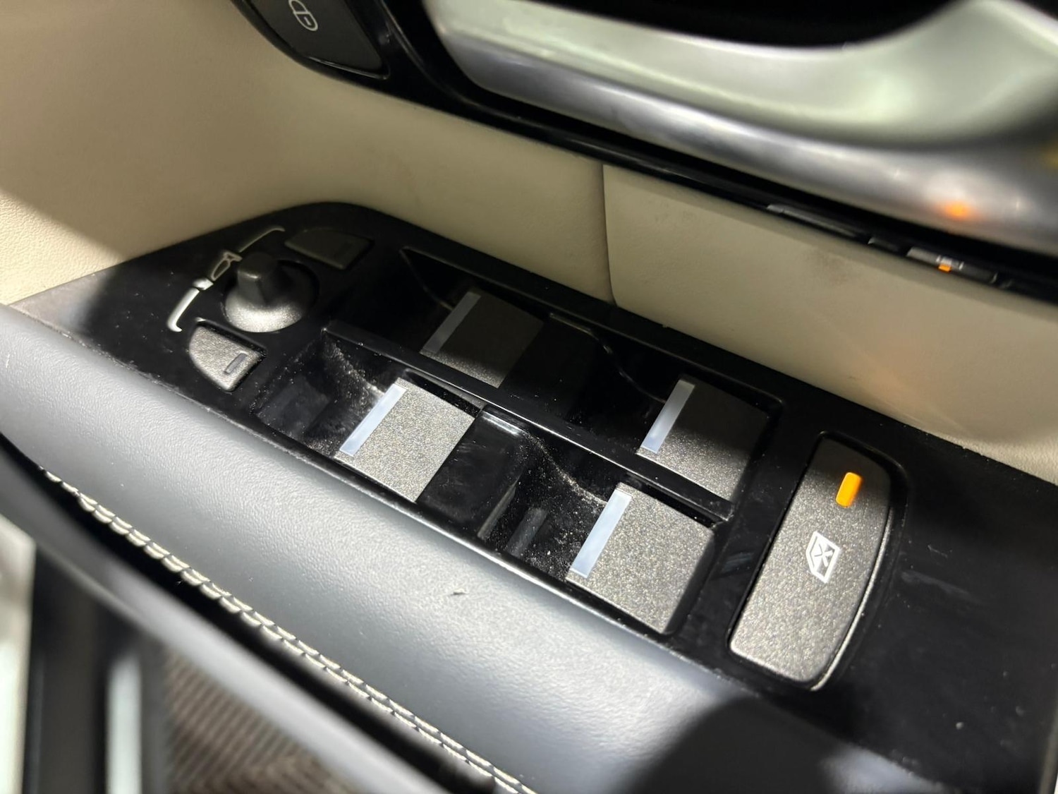 Used Land Rover Range Rover Evoque 2015 for sale - 76562412: Photo 15