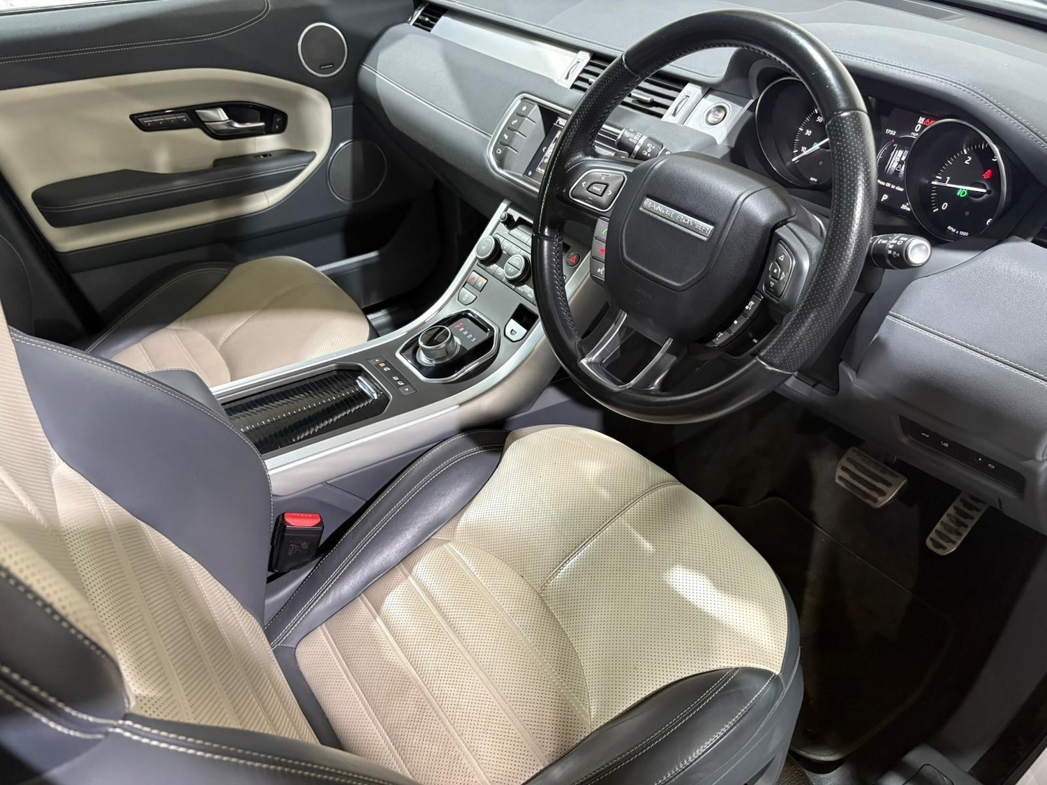 Used Land Rover Range Rover Evoque 2015 for sale - 76562412: Photo 58