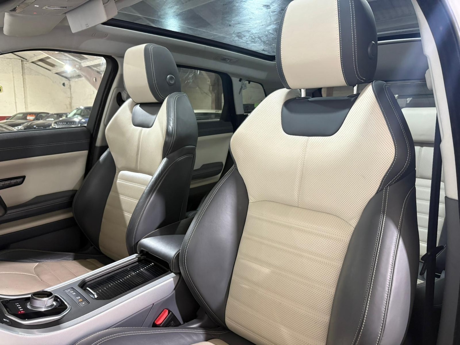 Used Land Rover Range Rover Evoque 2015 for sale - 76562412: Photo 7