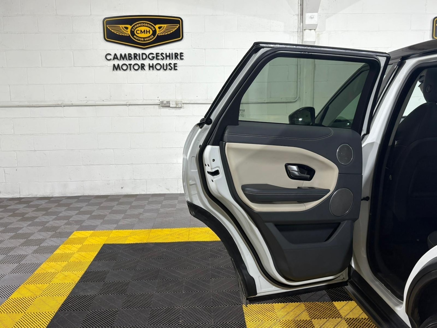 Used Land Rover Range Rover Evoque 2015 for sale - 76562412: Photo 71