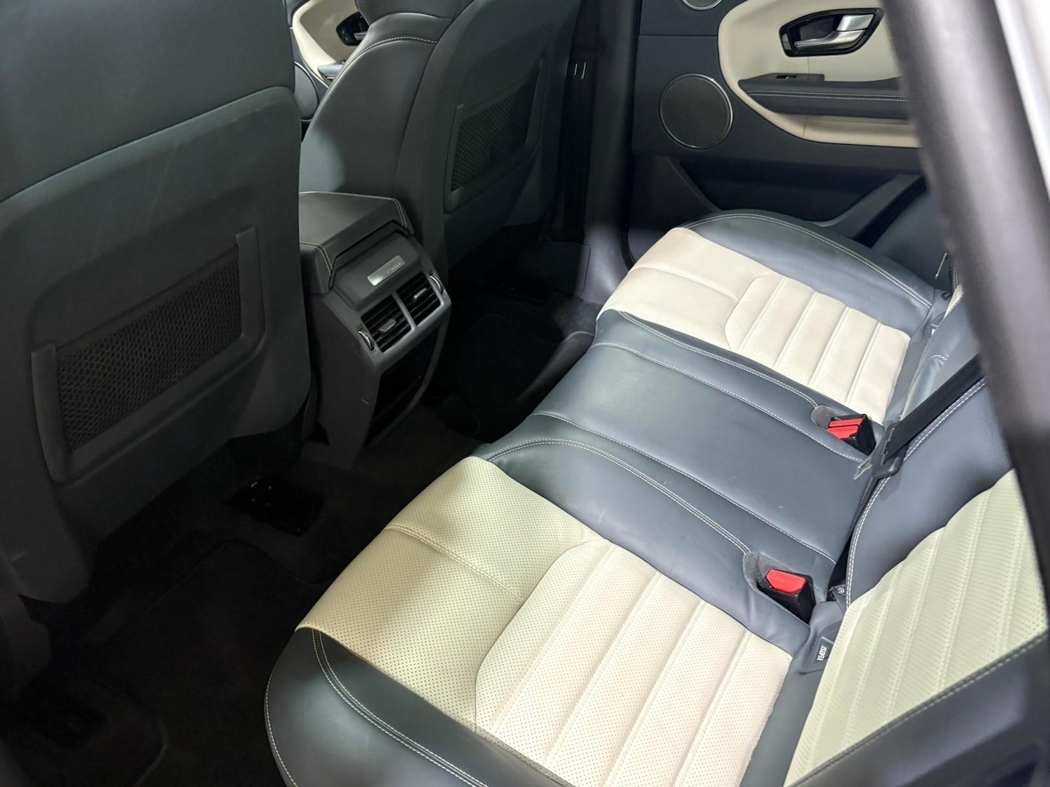 Used Land Rover Range Rover Evoque 2015 for sale - 76562412: Photo 76