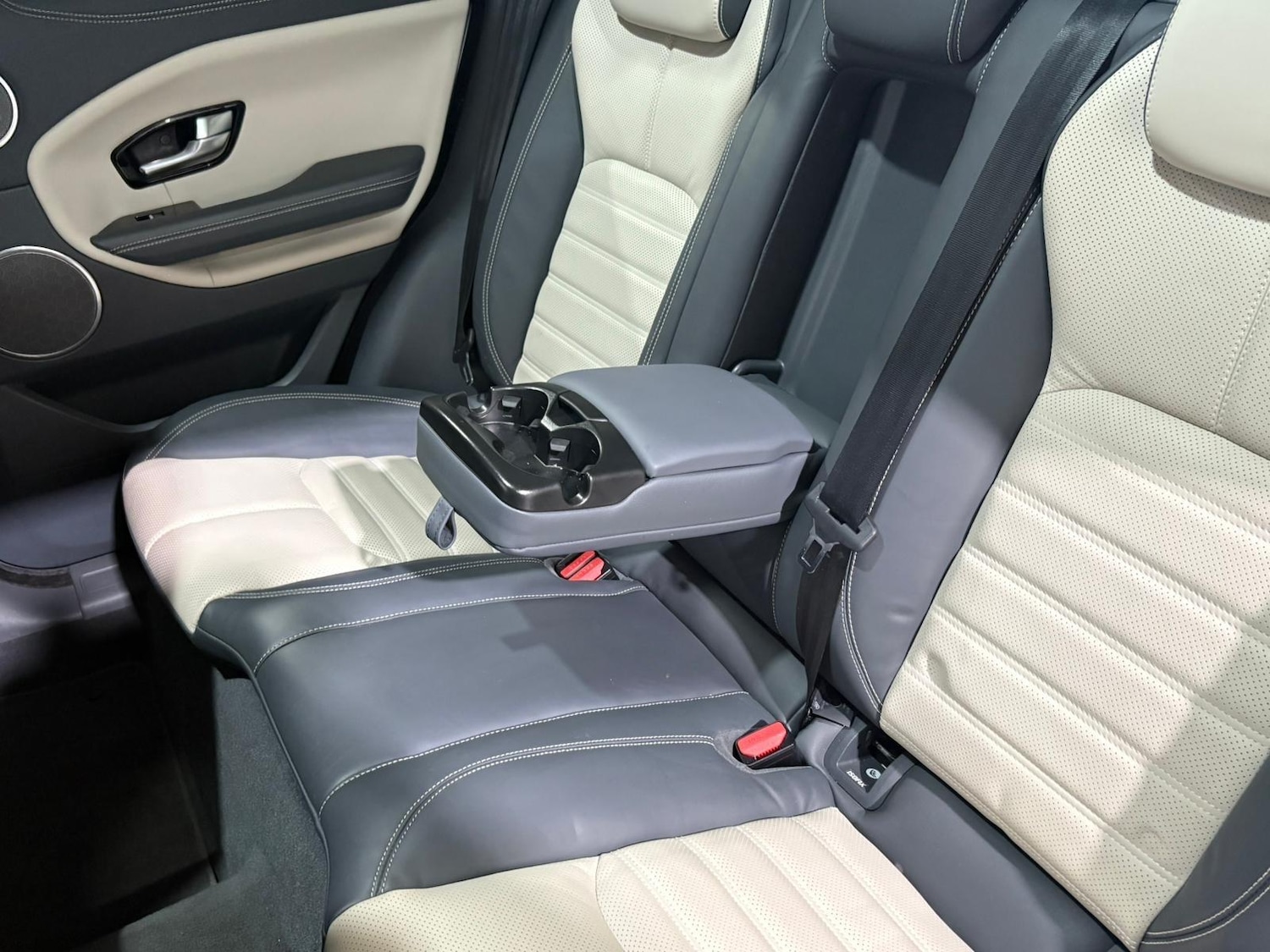 Used Land Rover Range Rover Evoque 2015 for sale - 76562412: Photo 78