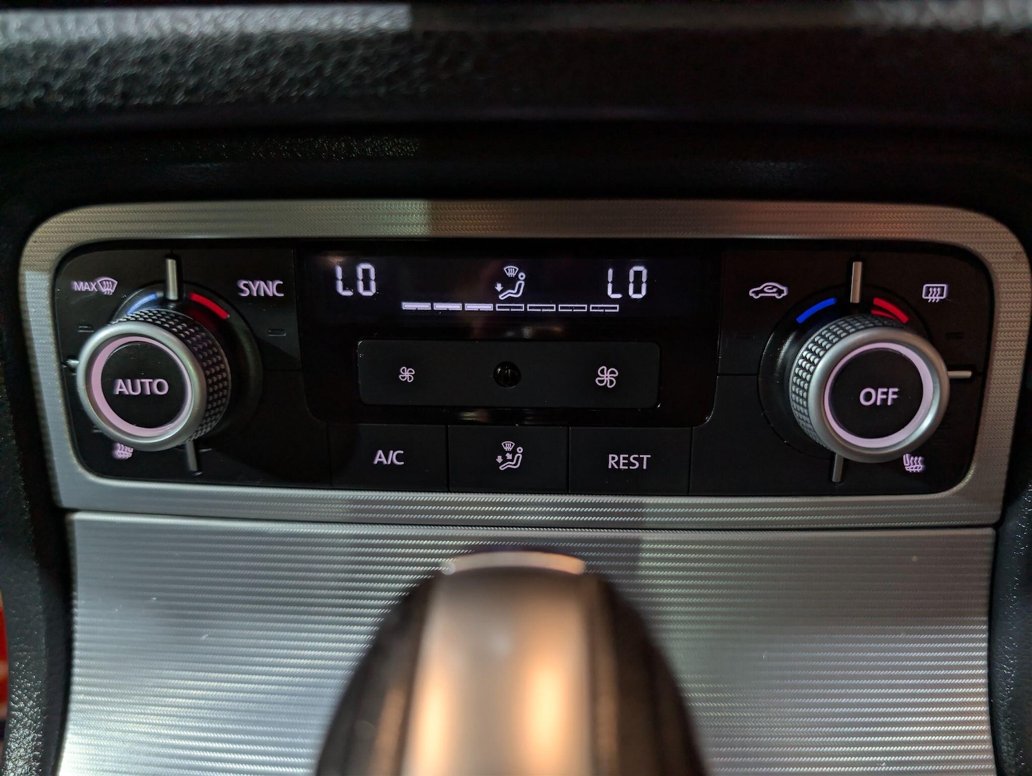 Used Volkswagen Touareg for sale - 78115635: Photo 24