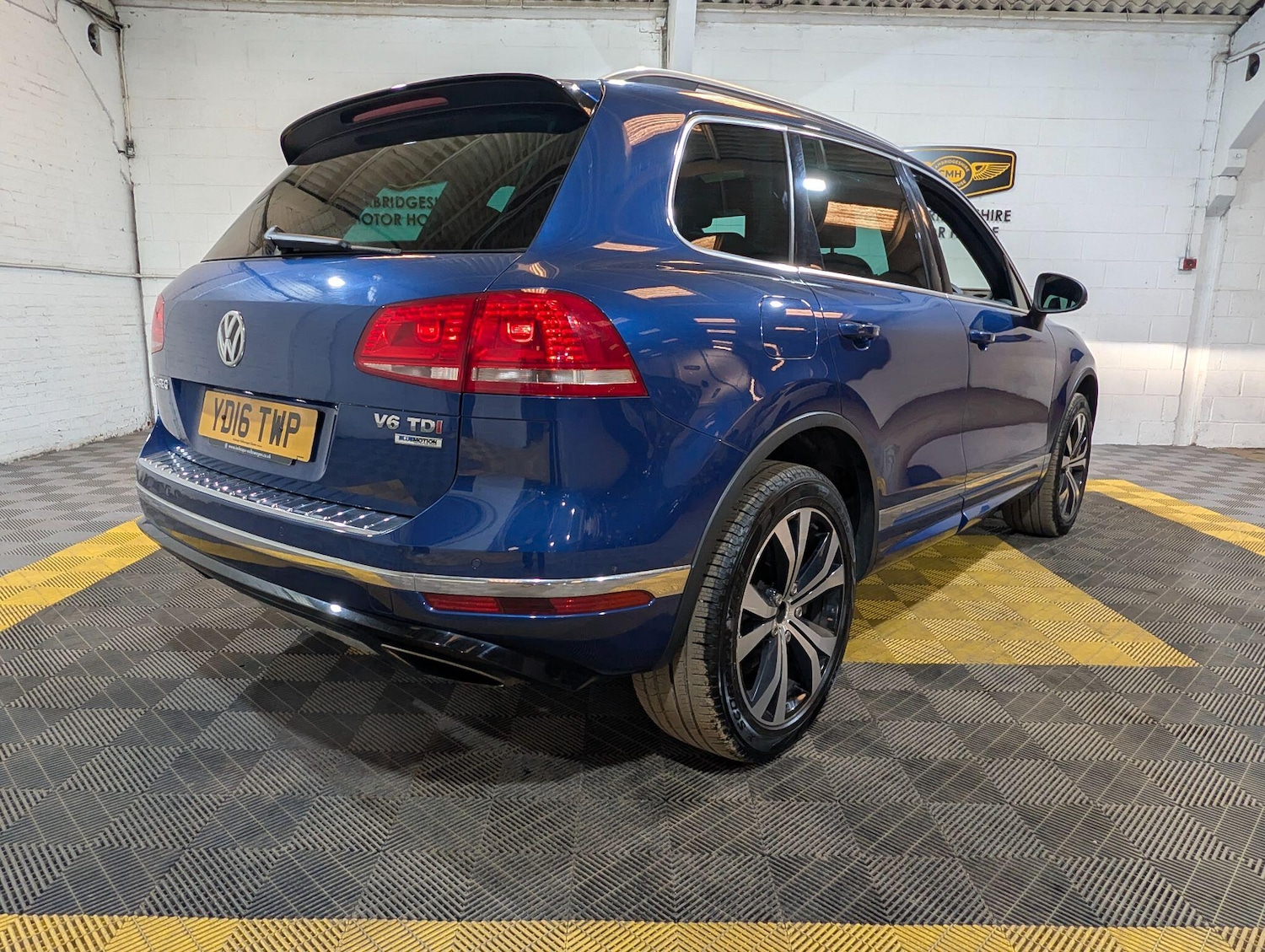 Used Volkswagen Touareg for sale - 78115635: Photo 4