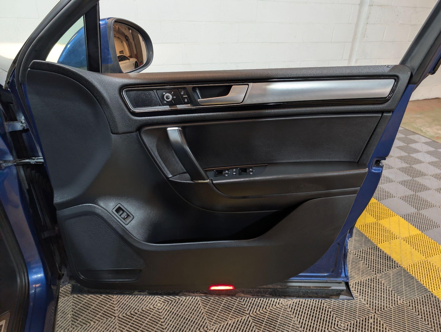 Used Volkswagen Touareg for sale - 78115635: Photo 47